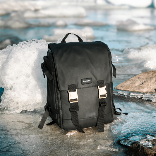 Le sac à dos Baggells en Islande dans la neige